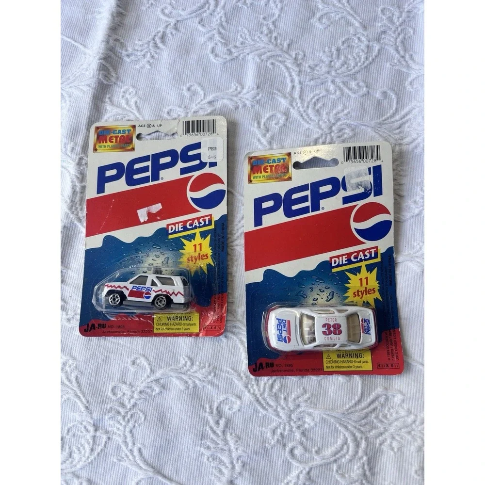 2 VINTAGE GOLDEN WHEEL PEPSI TEAM RACER DIE CAST VEHICLES